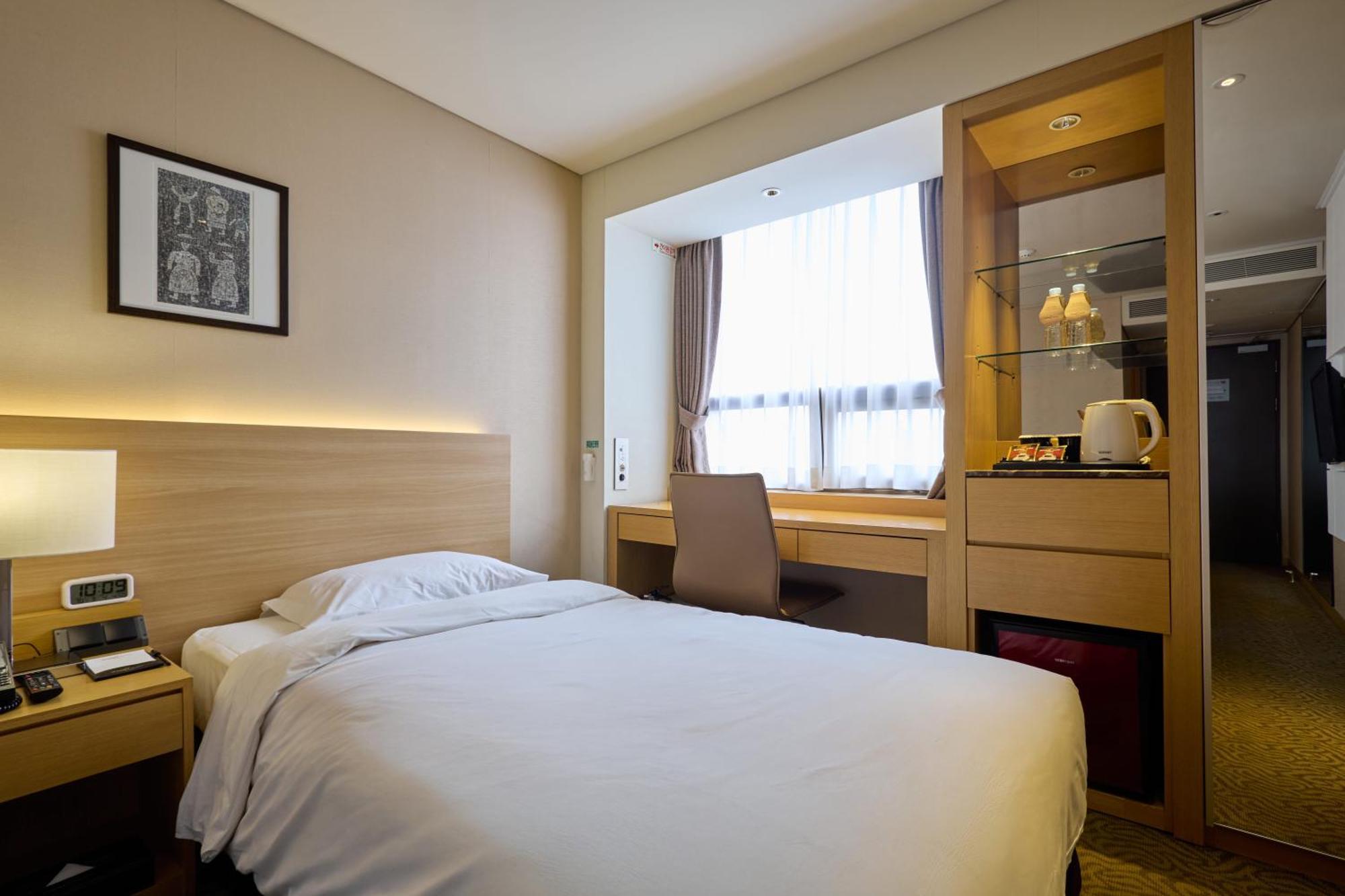 Summit Hotel Dongdaemun Seoul Exterior foto